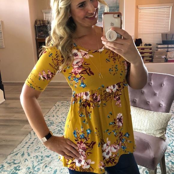 Last 1! Small Mustard Floral Babydoll Top - Picture 3 of 5